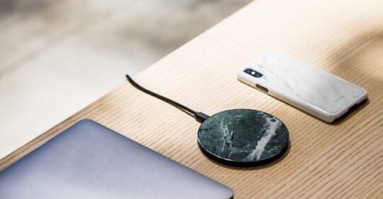 Come risolvere i problemi di un iPhone che non si ricarica in modalità wireless